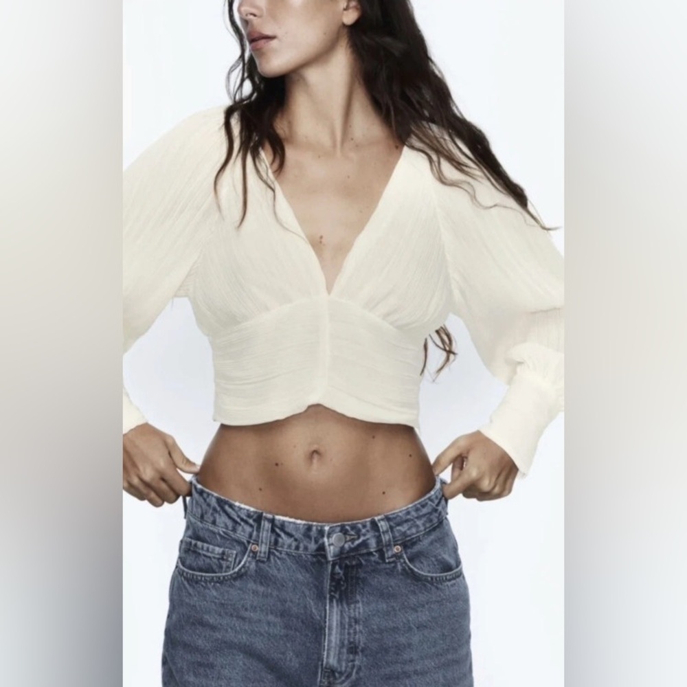 Zara ecru pleated blouse size small - Picture 8 of 8